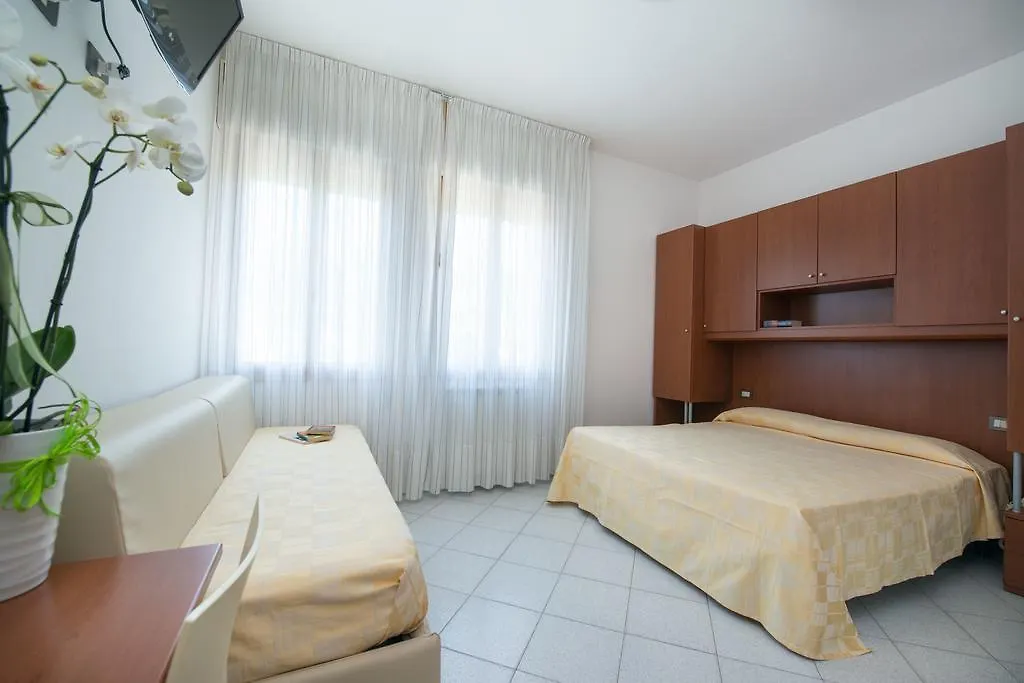 Hotel Albergo Arcobaleno Sottomarina Italië