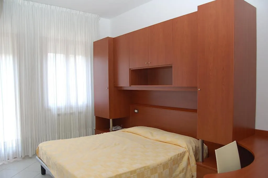 Albergo Arcobaleno Sottomarina Hotel